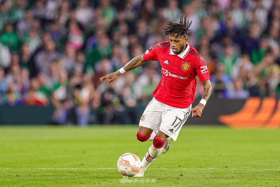 多角度解读 多角度解读