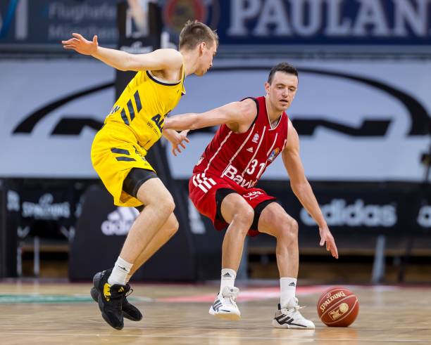 无功而返的 无功而返的